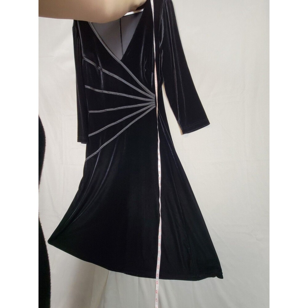 GNW Black Velvet Midi Dress Womens 12 Whimsigoth Witchy 3/4 Sleeve V-neck - Picture 5 of 12